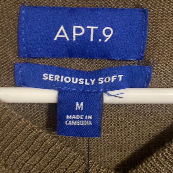 NWT Apt. 9 soft sweater size medium - Picture 3 of 5